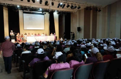 Secretaria das Mulheres participa de homenagem à Marcha das Margaridas